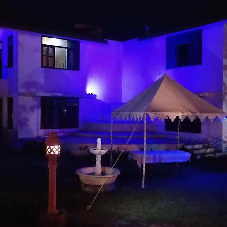 Swaraj Resorts Bharatpur Luaran gambar
