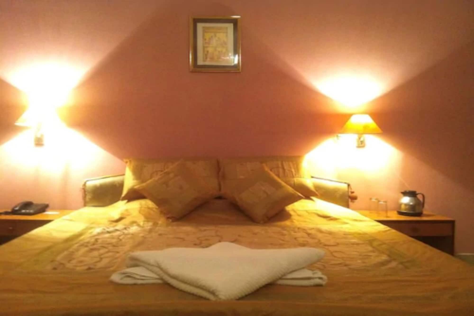 Swaraj Resorts Bharatpur Luaran gambar