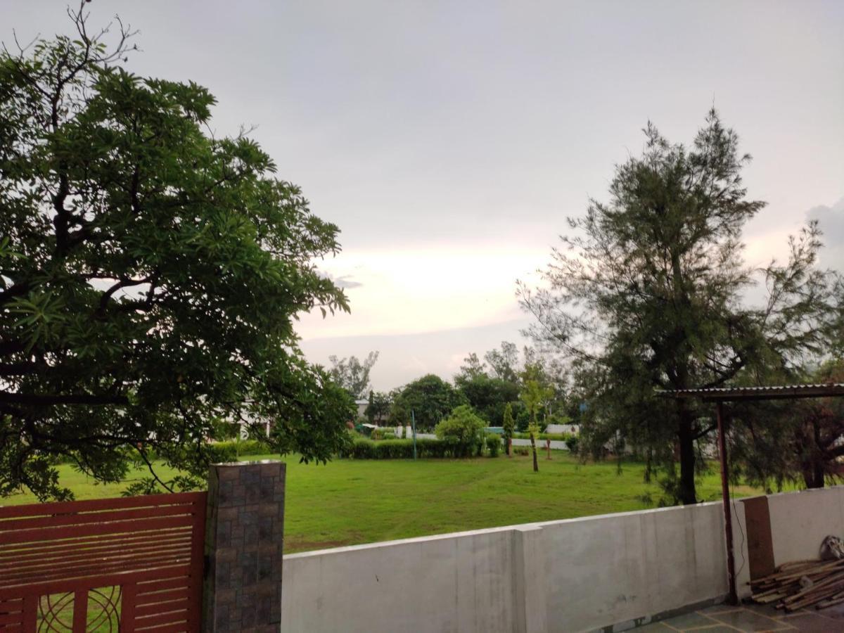 Swaraj Resorts Bharatpur Luaran gambar