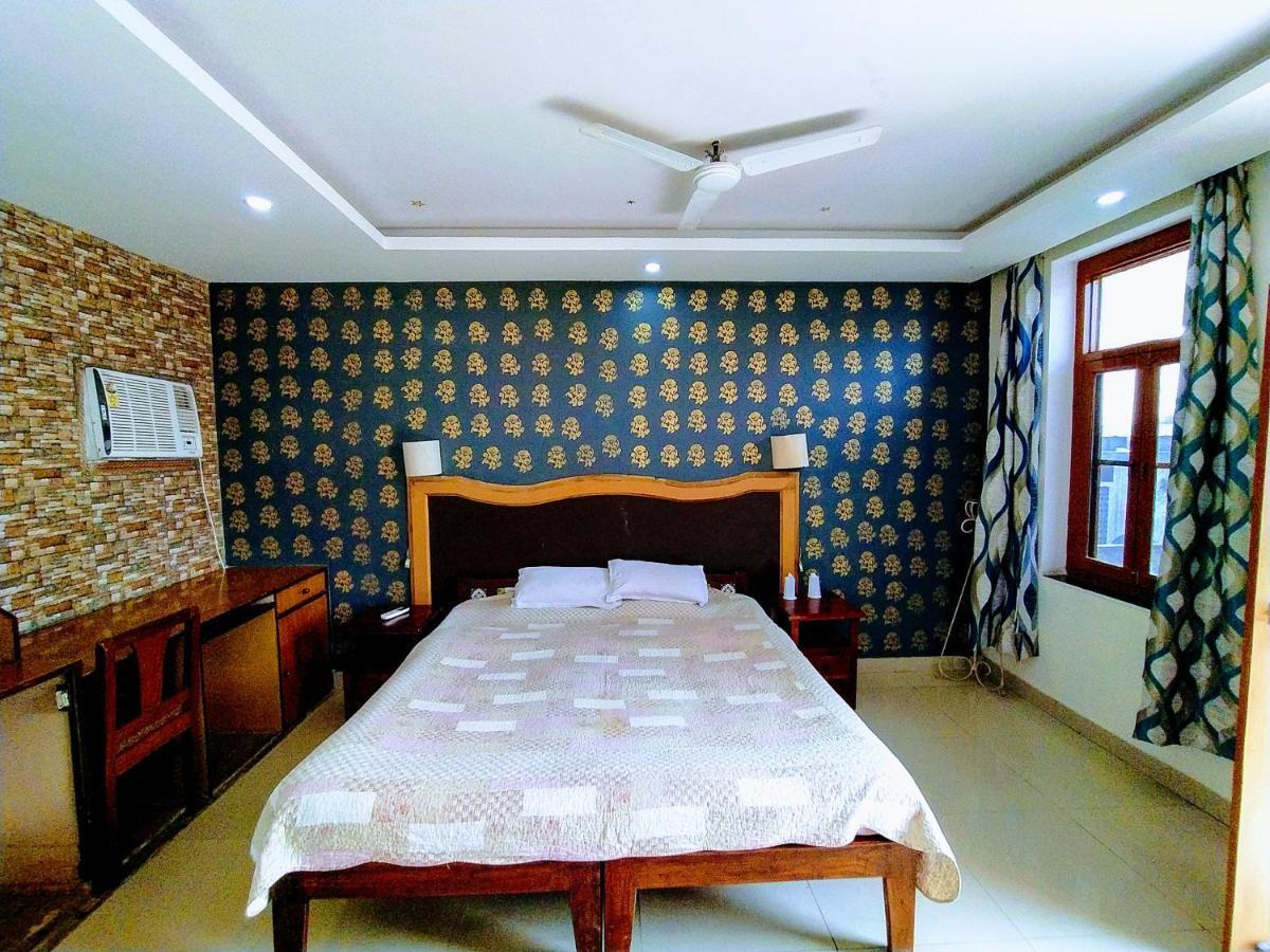 Swaraj Resorts Bharatpur Luaran gambar